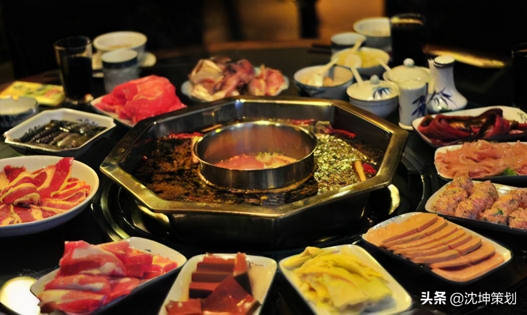 营销案例：一招让火锅店营收从四千到两万七