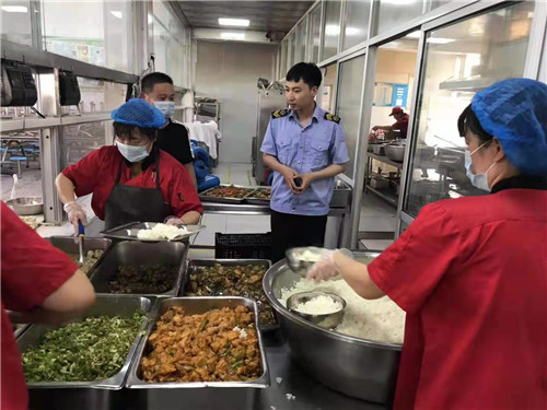 河南省驻马店市上蔡县市场监督管理局全力护航高考食品安全