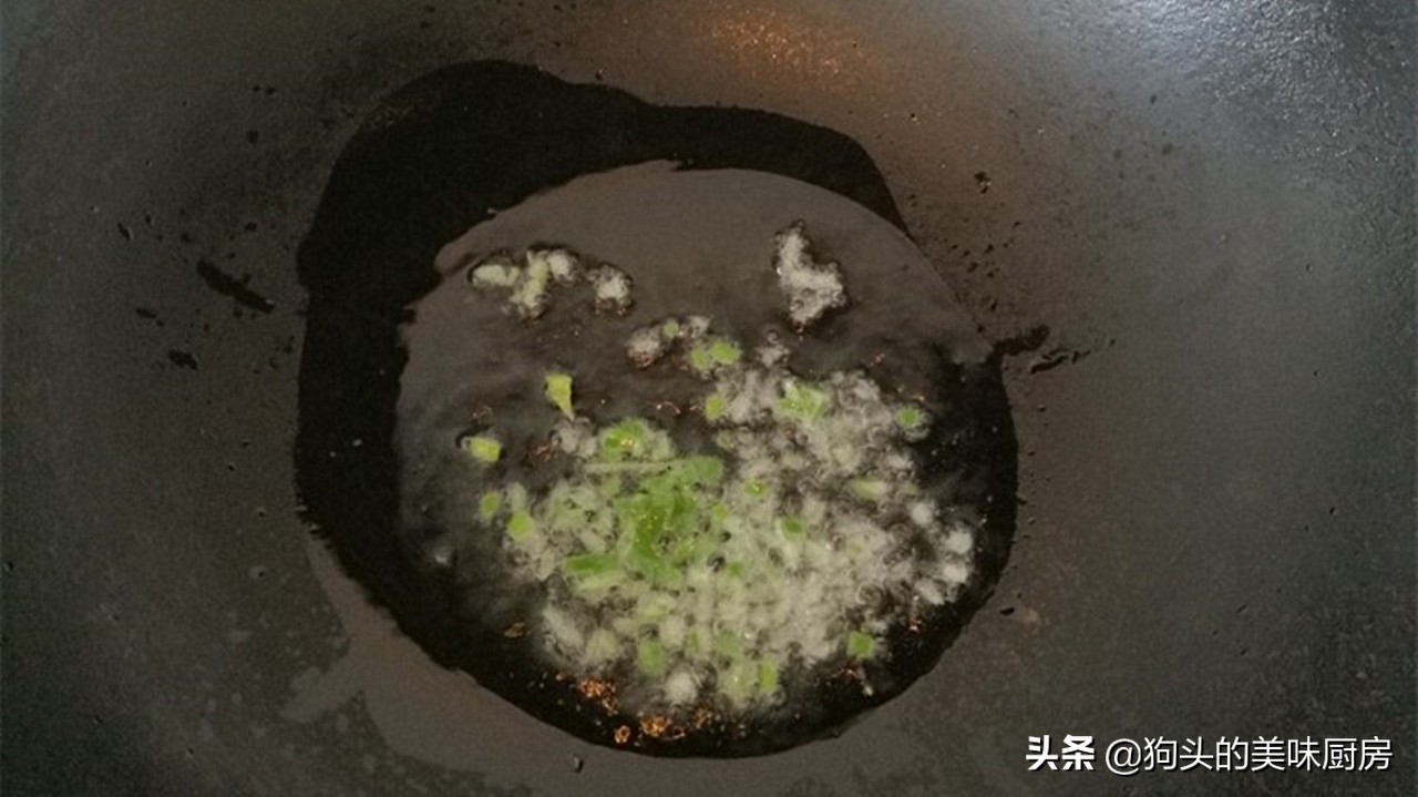 早餐別將就，早起十分鐘就能做，熱乎乎的一碗，營養(yǎng)又暖胃
