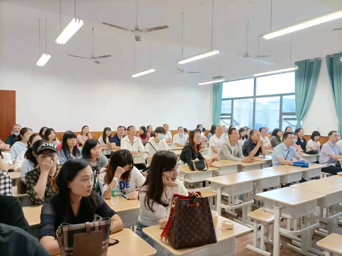 南充市高坪区南江小学扎实推进党史学习教育活动