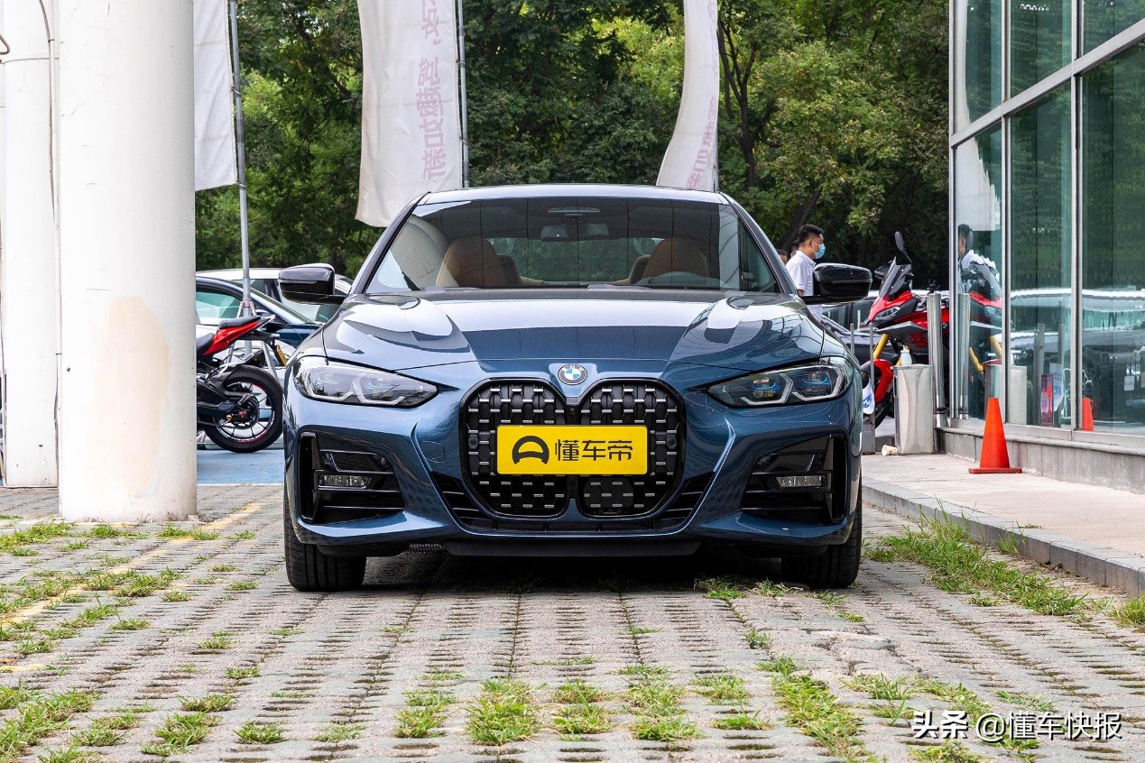 运动不止于外在，解读全新BMW 4系