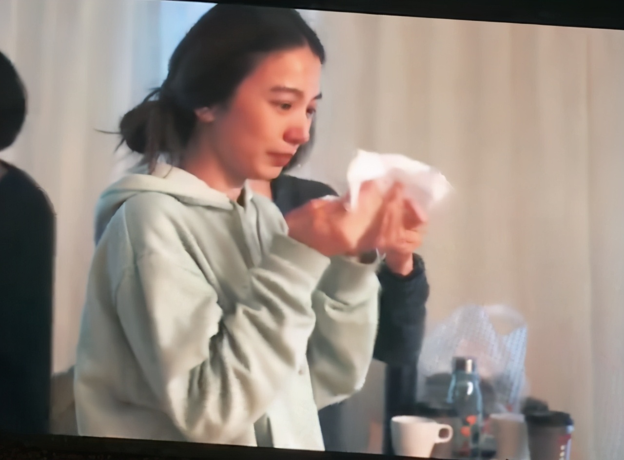 Ella曝光生產過程後，和老公陪兒子參加親子旅遊，直呼很治愈