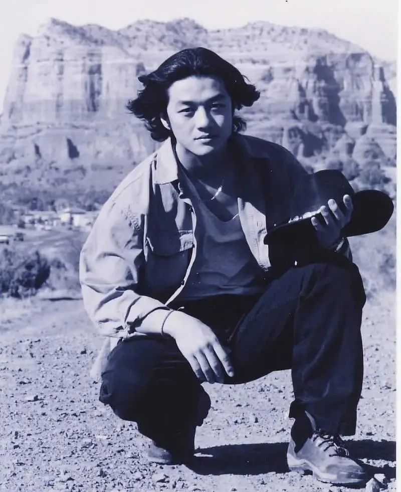 一部23年前底层公务员生活图鉴，成人后才看懂其