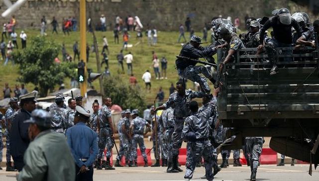 真实版“战狼”上演，630名中国公民安全撤离，