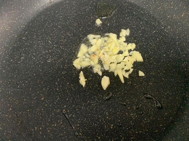 圖片[7]-黑椒蘆筍炒口菇做法步驟圖 簡單炒炒就搞定贊-起舞食譜網