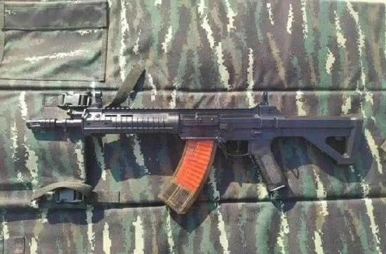终于等到这一天！新一代自动步枪又有新改动，