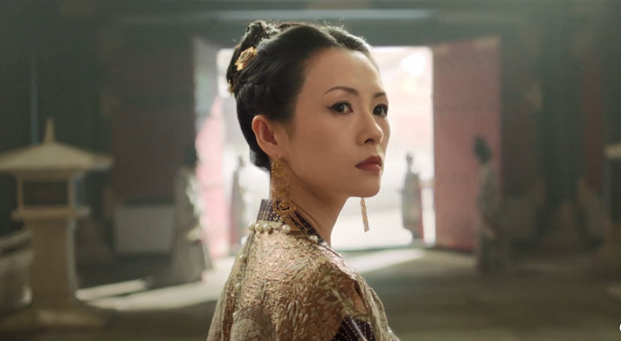 汪峰曬全家陪章子怡拍戲，在角落為醒醒搭遊戲房，母女扮醫生病人