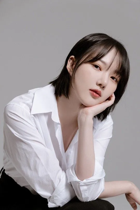 人气歌手回归,刘在石惊喜剧透回归阵容;GFRIEND解散后各走各路?