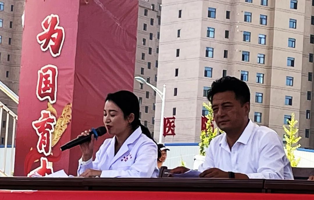 学党史 悟思想 办实事 开新局—临夏州中医医院开展2021年“服务百姓健康行动”大型义诊暨主题党日活动侧记