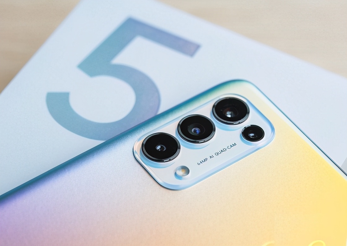 OPPOReno5因有这2大亮点，获一月份全国销量第二名