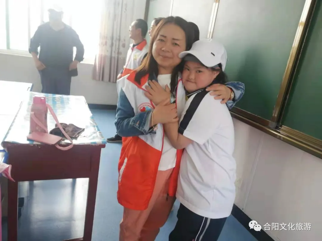 合陽(yáng)文旅局：親子誦讀促成長(zhǎng) 走訪慰問(wèn)暖童心