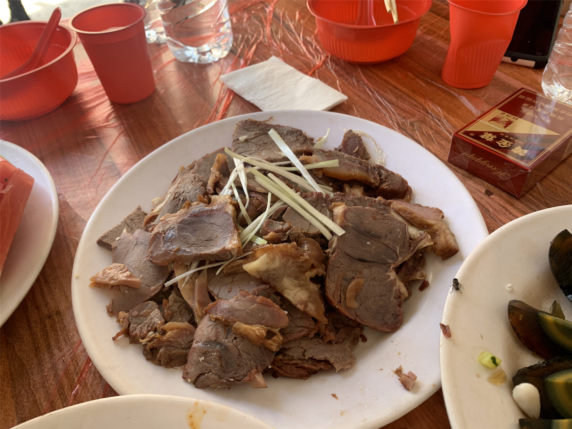 晒晒农村婚宴，大鱼大肉吃的真实惠，才400一桌