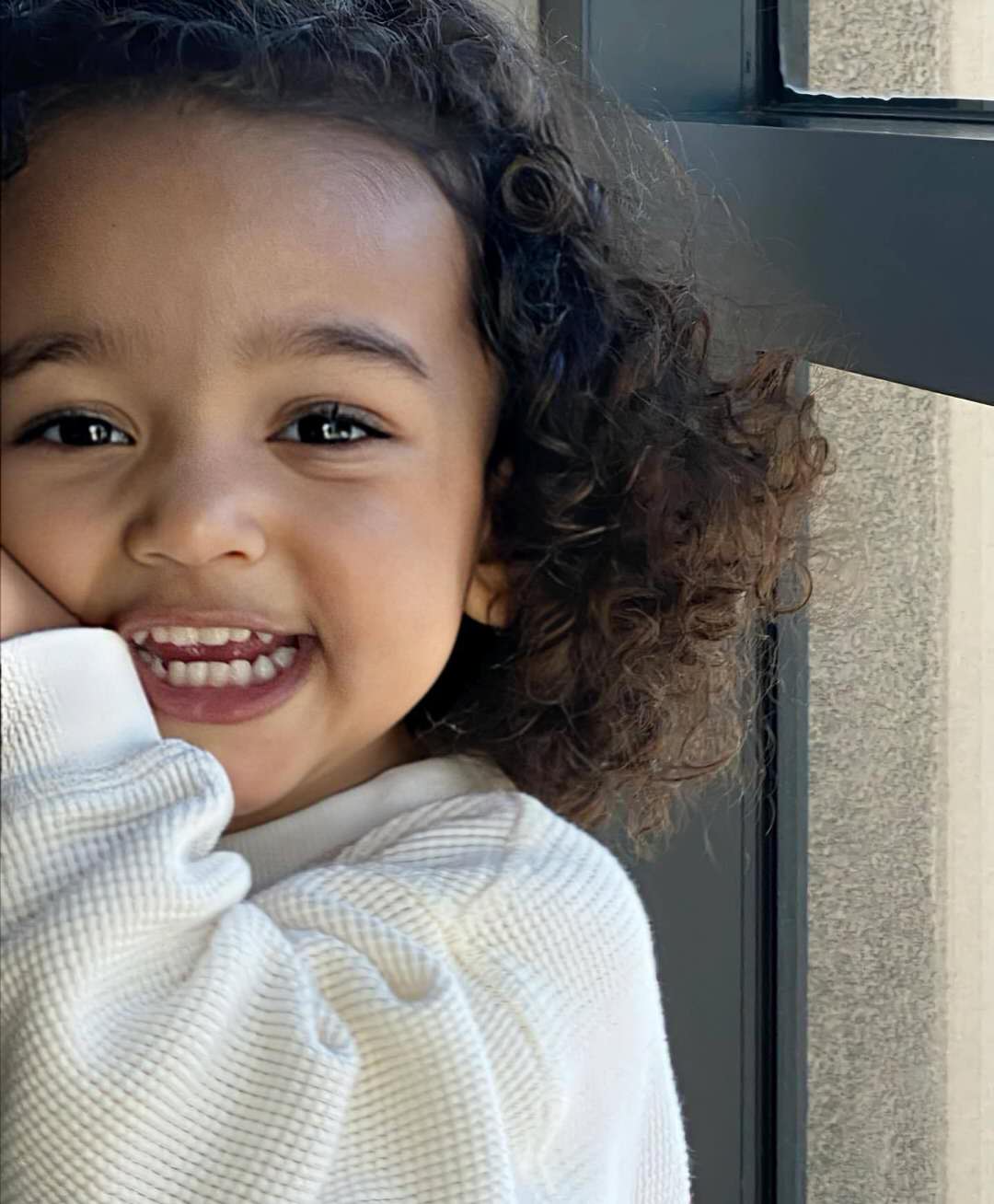 萌娃来咯~  盘点卡戴珊詹娜家的宝贝们