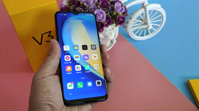 拒絕智商稅！首款百元5G手機(jī)發(fā)布，realme真我V3體驗(yàn)