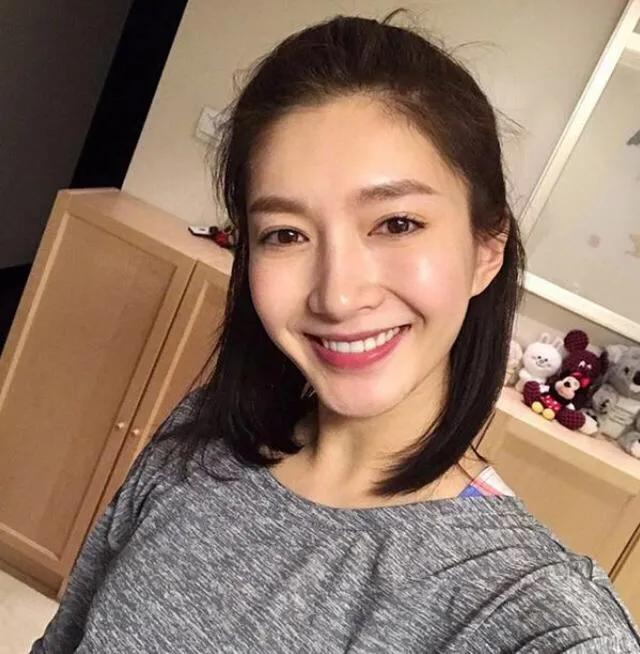 参观辛芷蕾和江疏影的家,江疏影把自家装成了电影院,太有创意了