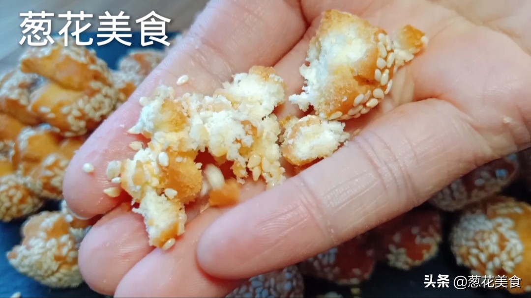 過年必備小零食開口笑做法，個個香酥開口有訣竅，孩子直呼太好吃