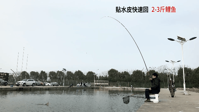 六百元的日本钓鱼竿专门作钓黑坑，真的就比国产的强吗？评测为你揭秘