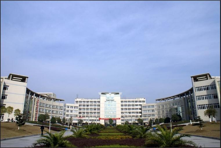 刚整理的，还热乎呢！湖北这些高校，开学时间定了