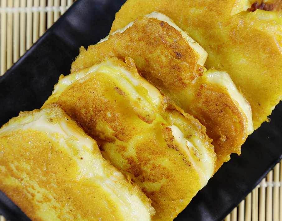 Fried steamed buns, don’t just wrap the egg mixture directly, learn to do one more step, it’s crispy and fragrant without oil absorption, super delicious