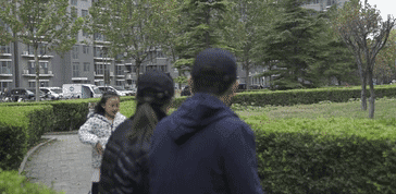 55岁大叔出轨24岁小三，买房买车花费千万，原配找小三劝退师拆散