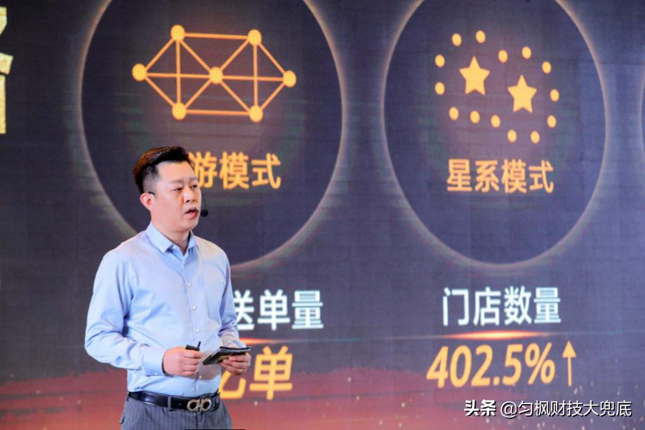 感动！这些美团小哥撑起了一座城市