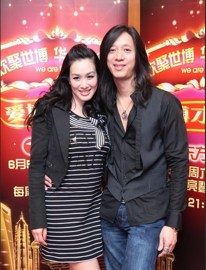 钟丽缇11岁小女儿长大了！大眼呆萌长腿吸睛，被指颜值赛过两姐姐