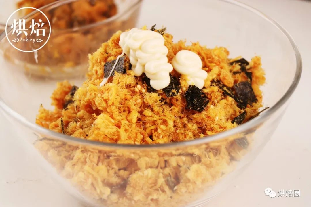 我用糯米粉可以做壽司包上肉鬆蛋黃餡比青團好吃