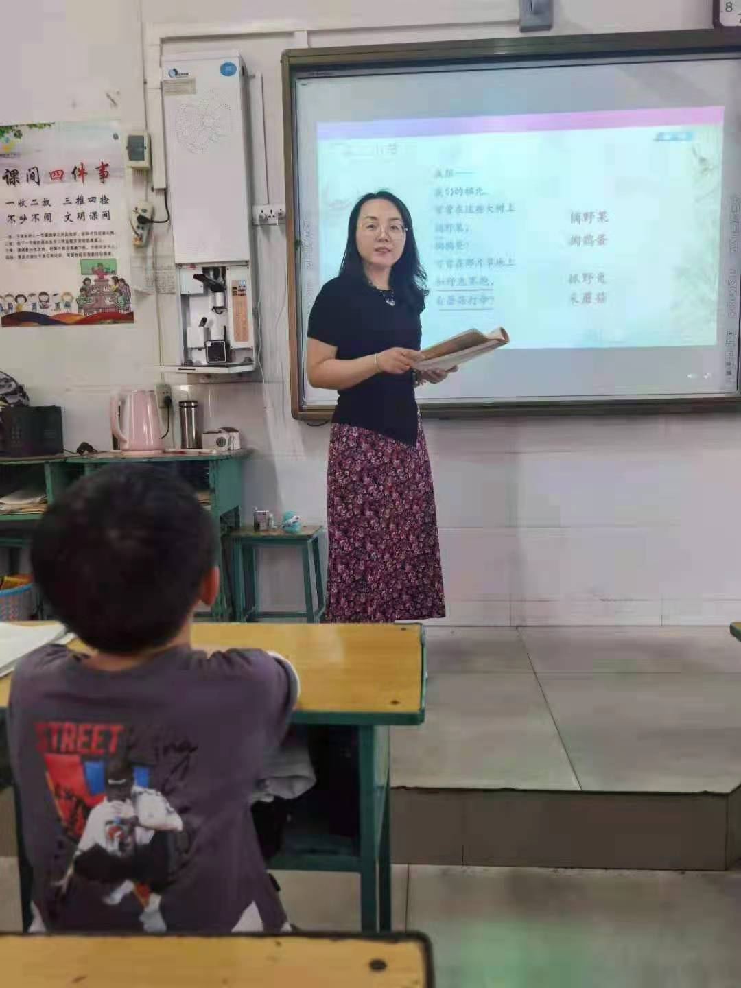 邯郸魏县：扎根沃土勤耕耘 不忘初心育桃李