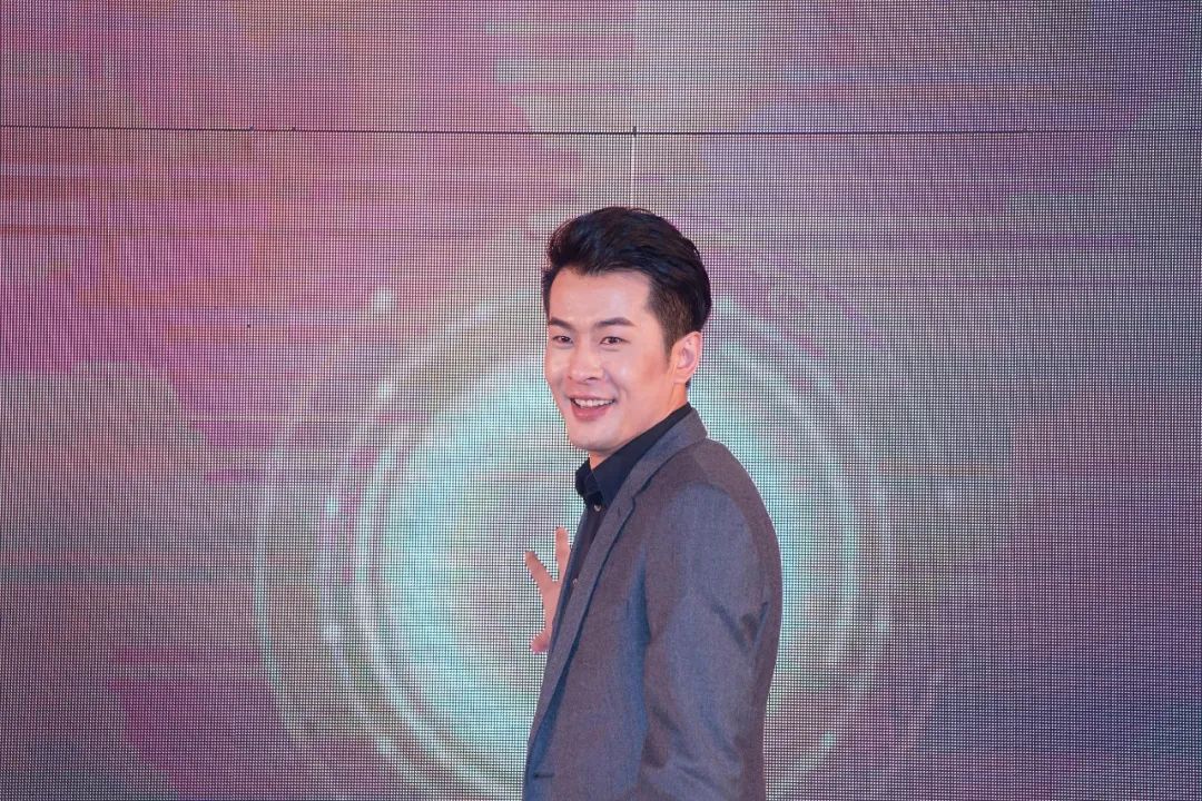 辛巴起诉抖音；苹果公布2020年TOP 200供应链名单｜商业参考