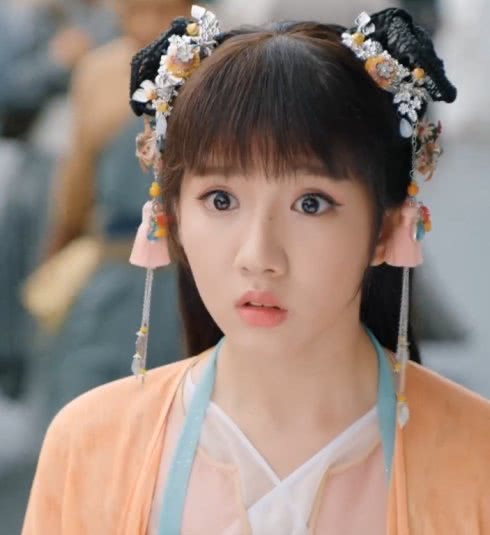 大龄女星们别演少女了，来，让这4位新人告诉你，什么才是真少女