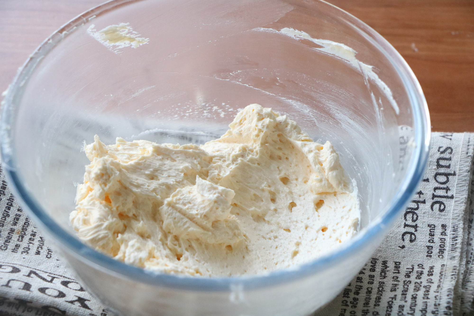 饞了好久的伯爵茶黃油餅乾，茶香濃郁，第一次吃就上癮，越吃越香