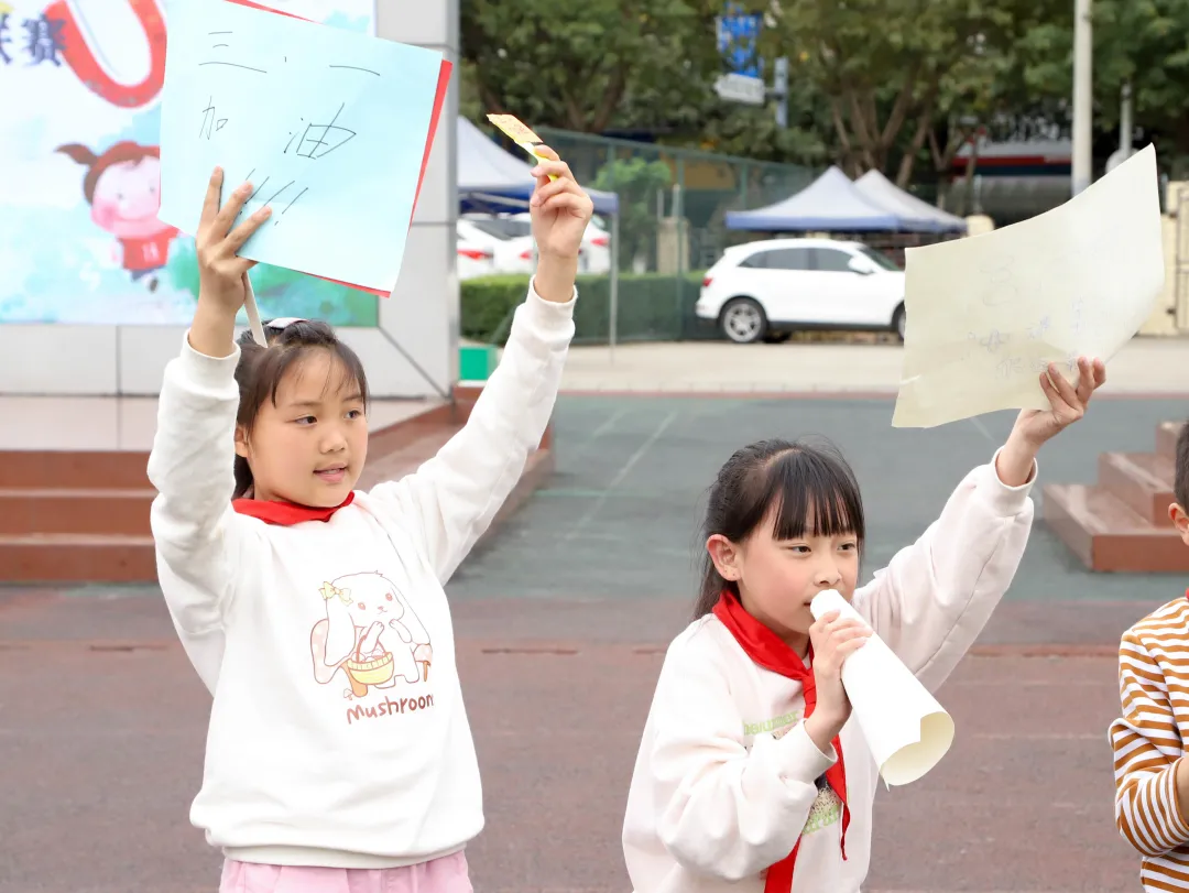 奔跑吧,足球少年——天府新区南湖小学2021班级足球联赛掠影