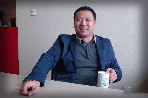中国零食大王杨红春：弃30万年薪，卖房开小店，一年卖78亿零食