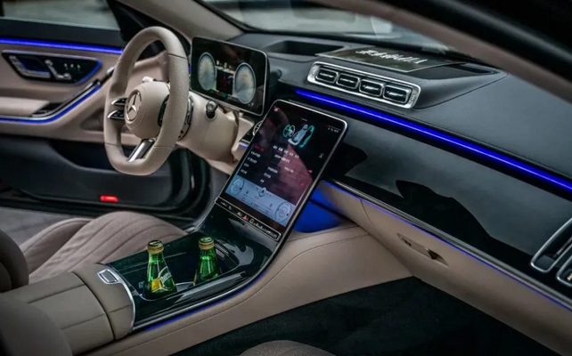 人总要有梦想 来看看这三款百万级豪车