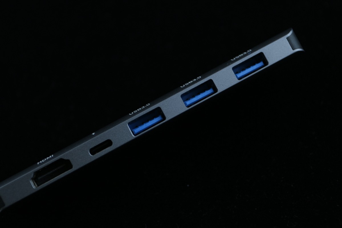 尽享轻薄——aigo USB-C多功能扩展坞H5使用评测