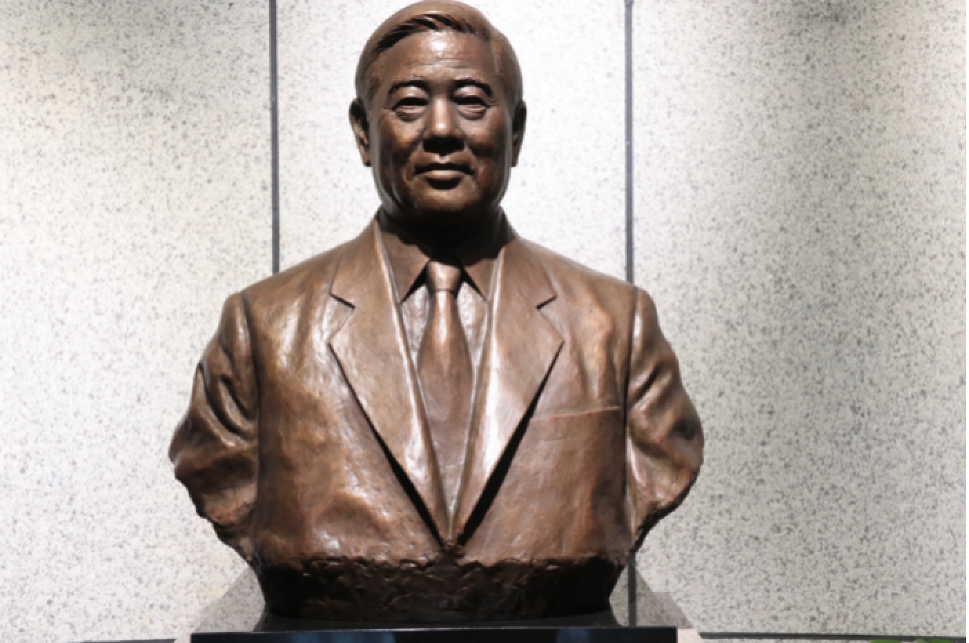 陈光威：被低估的“民族之光”