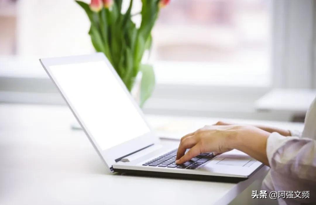 相比短视频，写作更有深度