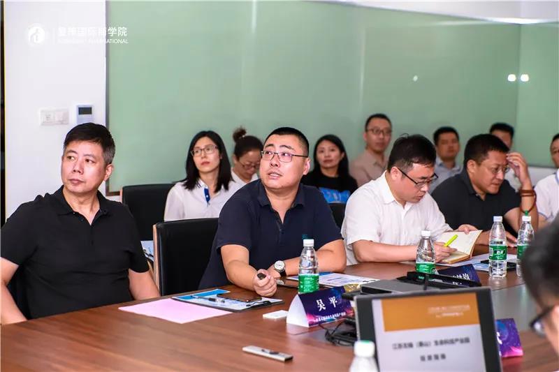 复策国际商学院企业参访：深入探究生物医药企业发展故事