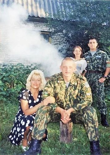 俄罗斯伞兵的惨烈一战，孤军对抗数千车臣武装，普京为之落泪