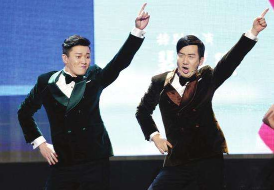老舅亲自送锦旗，野狼disco“推广大使”不是陈伟霆，竟是他？