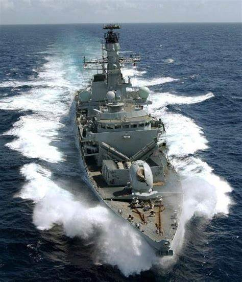 英國要用砲艦與製裁讓我國屈服，卻忘了英國海軍只剩六個球