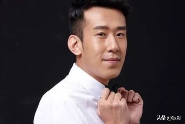 Yu Yang: Master from Zhao Benshan, monicker grows a face greatly, follow Liu is poured out of nowadays perform green water green hill to take smiling face