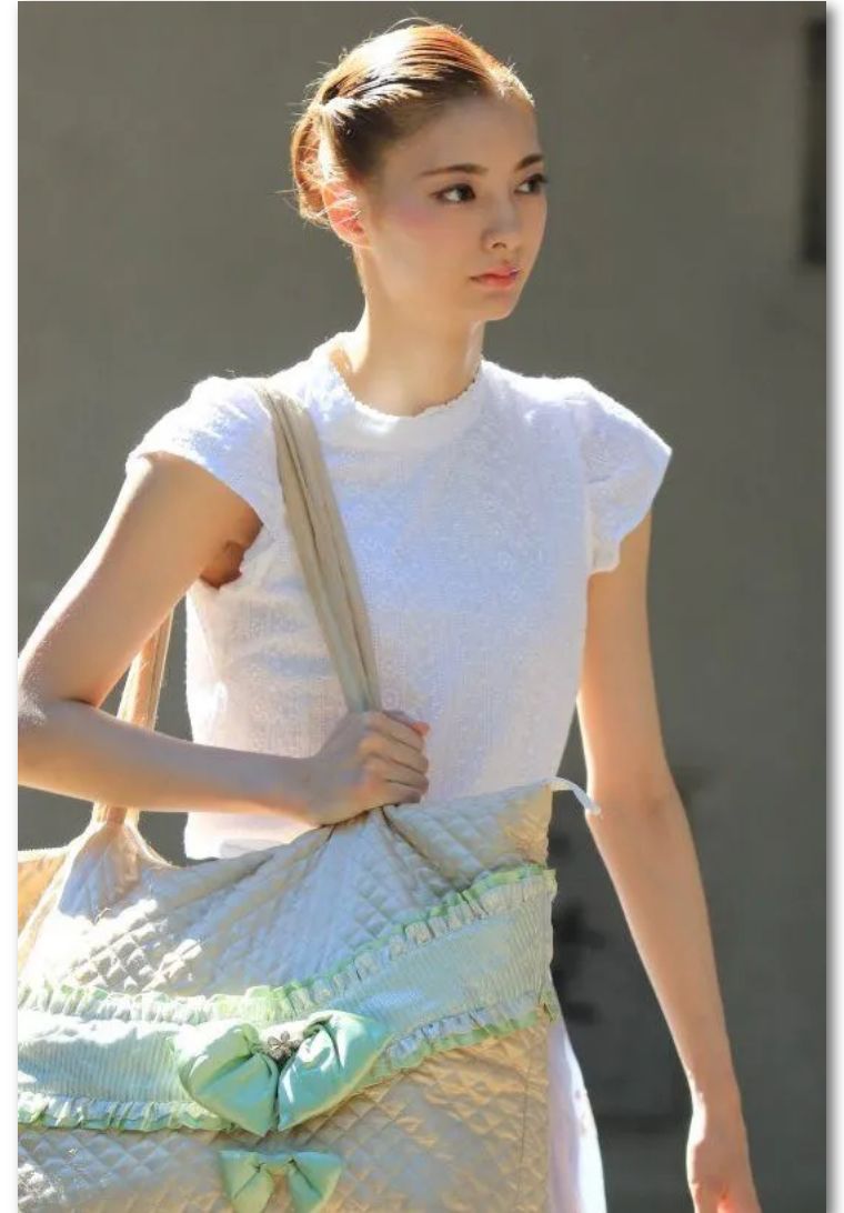 丰田家族长子即将大婚，“太子妃”在宝冢剧团以美貌著称