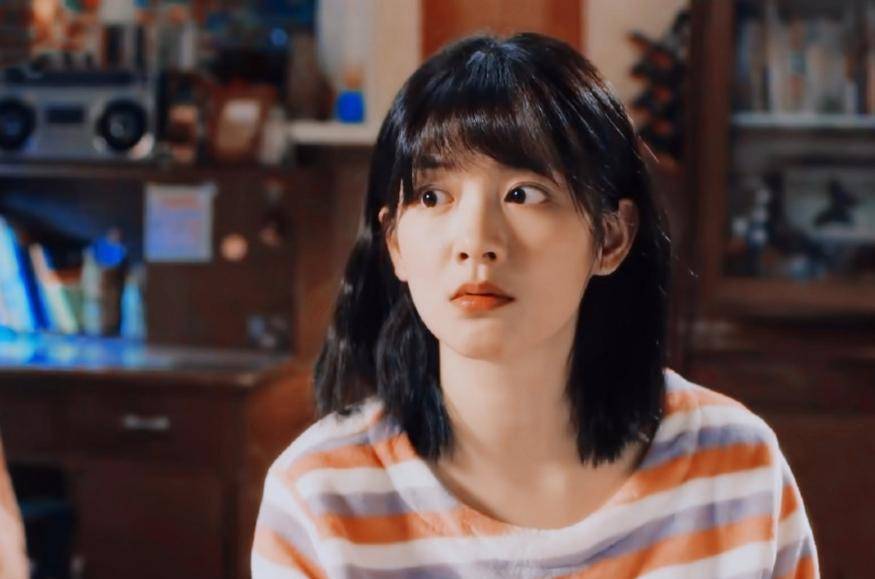 撞脸肖战的她，新剧评分高达8.5分，却被指“戏