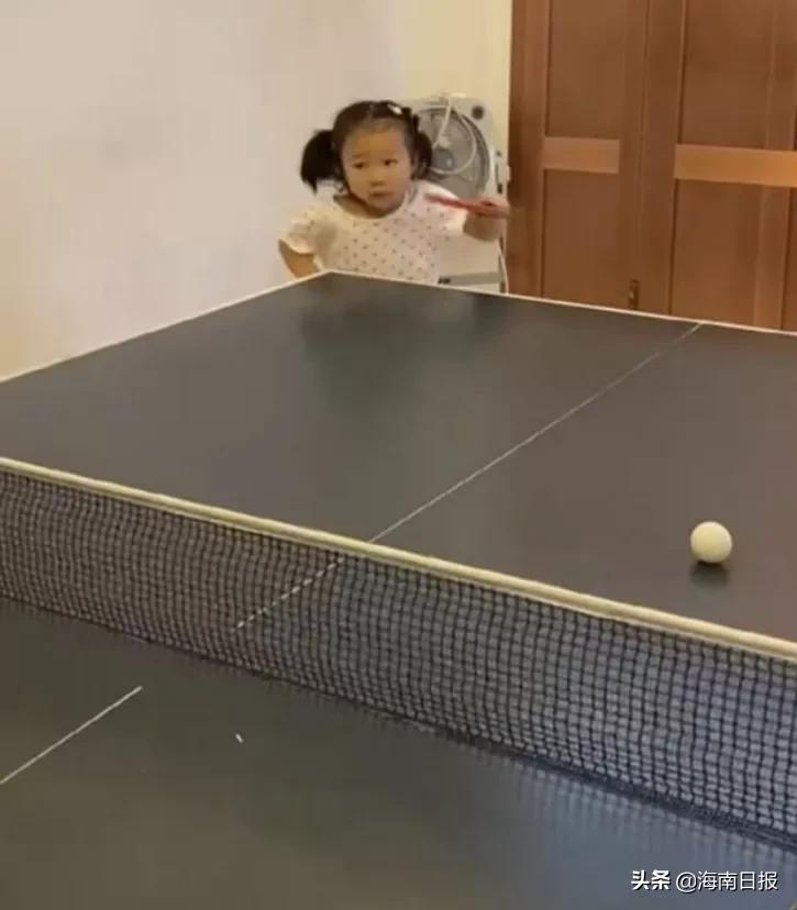 乒乒乓乓！幼儿园“小魔王”申请出战