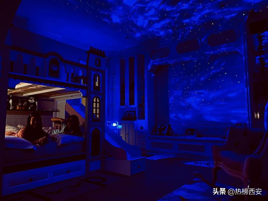 吴尊搬新家曝光NeiNei闺房，网友惊叹：“公主城堡”