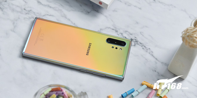 完成度最高的安卓机皇 三星Galaxy Note10+评测