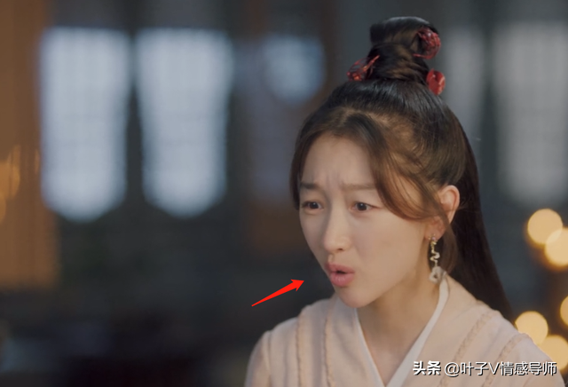 章子怡后又一位谋女郎周冬雨翻车，张艺谋：子怡，千万别演电视剧