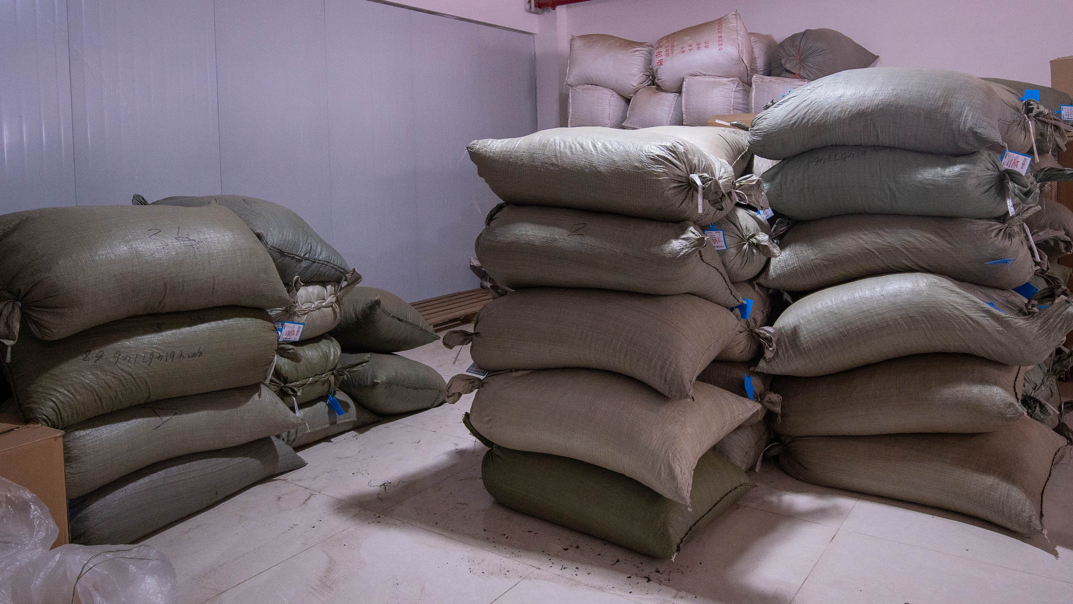 200万吨库存茶根本喝不完！谁能引领中国茶叶第三次产业革命？
