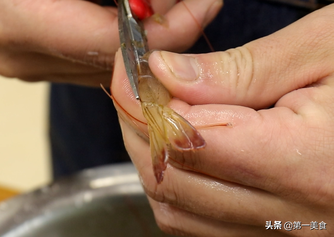 图片[2]-冬天吃火锅这样很过瘾！火锅香辣虾是对火锅和虾最大的尊重-起舞食谱网
